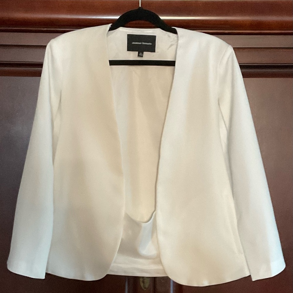 Jealous Tomato Classic White Cape Blazer